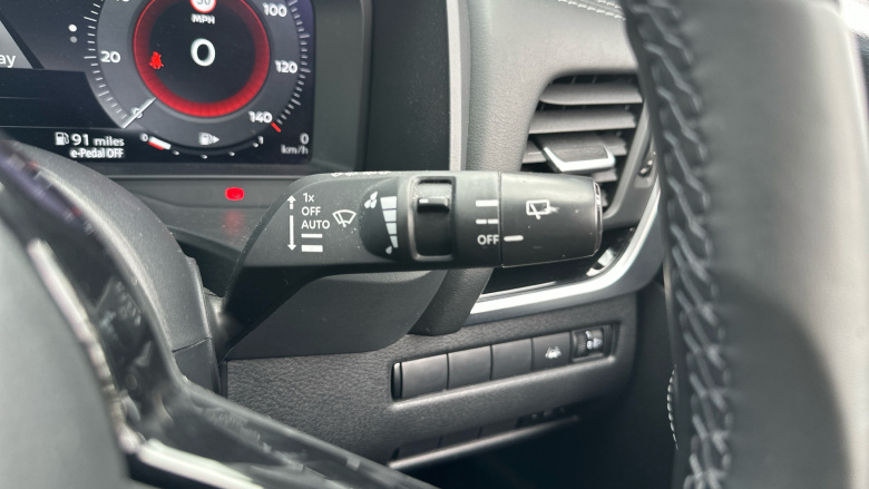 Nissan Qashqai 1.5 E-Power N-Connecta 5dr Auto Hybrid Hatchback